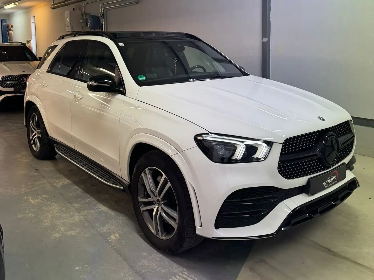 Mercedes-Benz GLE 300 GLE 300 d KOMISSION Alb - 1