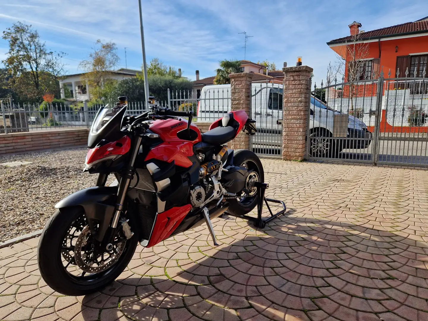 Ducati Streetfighter Rojo - 2