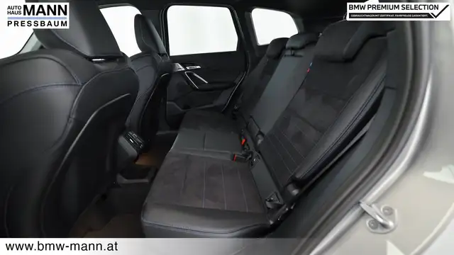 BMW X1 xDrive20d M SPORTPAKET, INNOVATIONSPAKET Ansicht 9