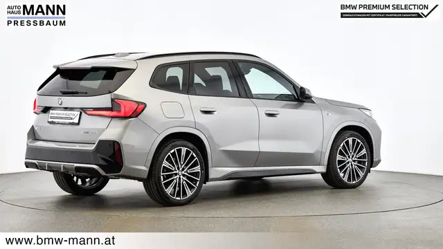 BMW X1 xDrive20d M SPORTPAKET, INNOVATIONSPAKET Ansicht 4