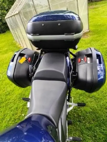 Suzuki GSX 1250 - foto 6