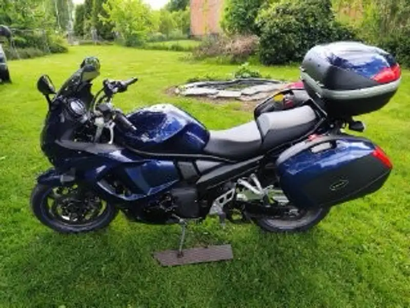 Suzuki GSX 1250 - foto 5