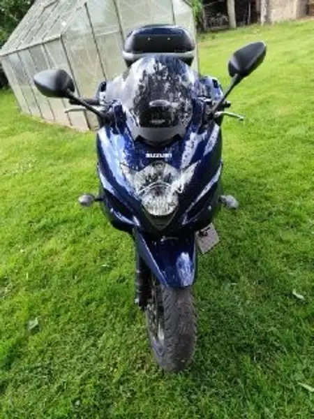Suzuki GSX 1250 - foto 2