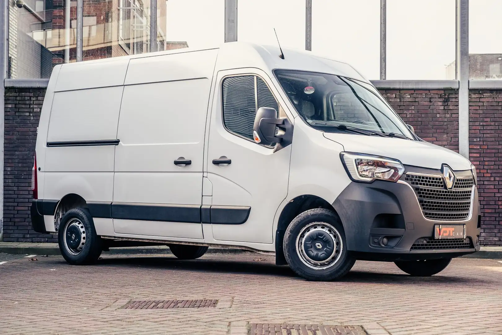 Renault Master T35 2.3 dCi 180 L2H2 Energy - 2