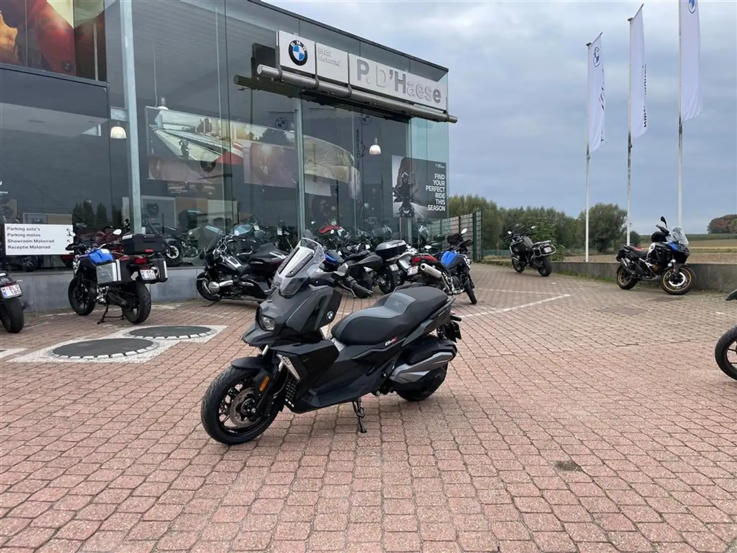 BMW C 400 X Nog niet ingeschreven ! Zwart - 1