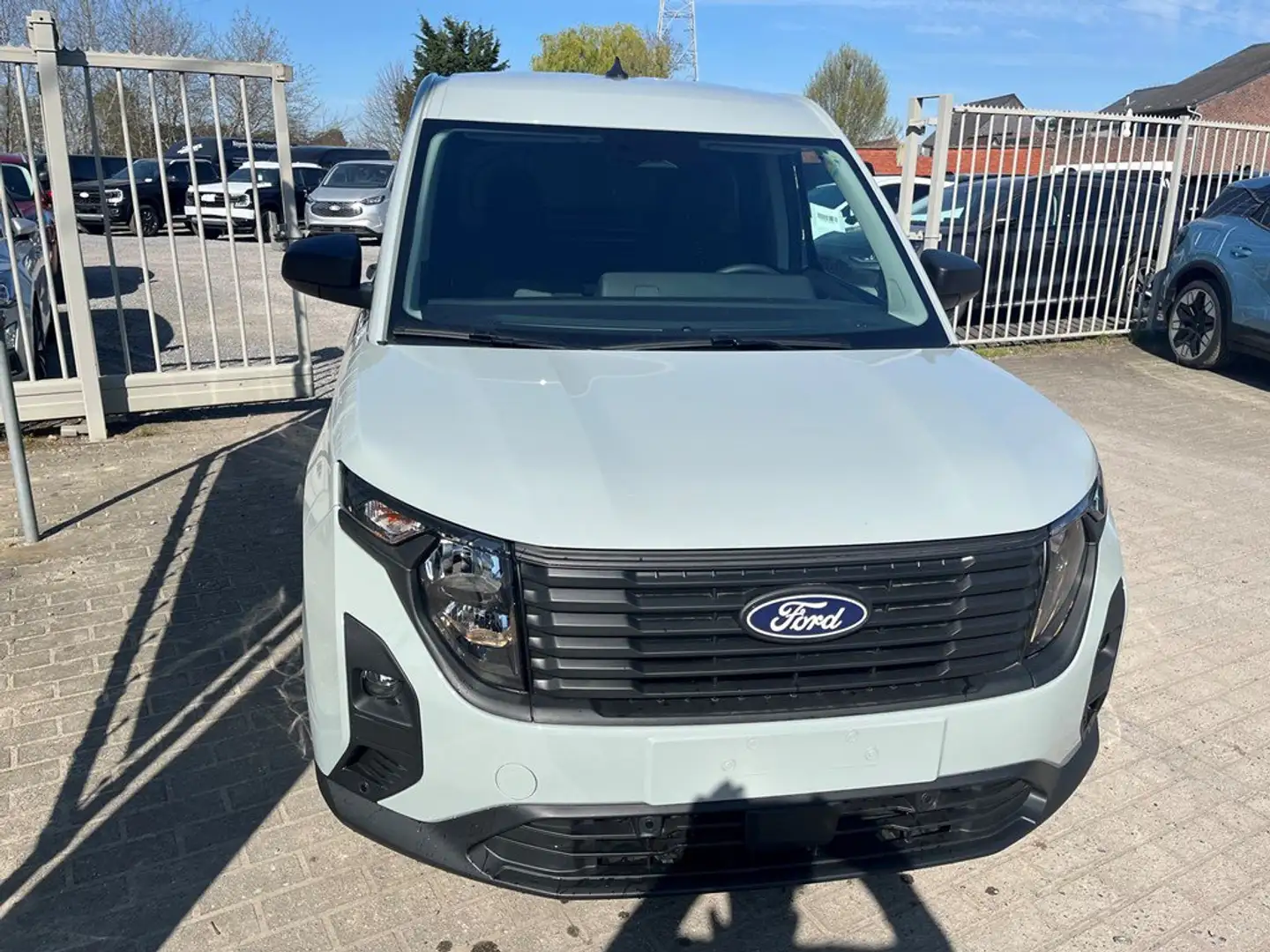Ford Transit Courier NIEUW/100 PK ECOBOOST/ PARKING PA - 2