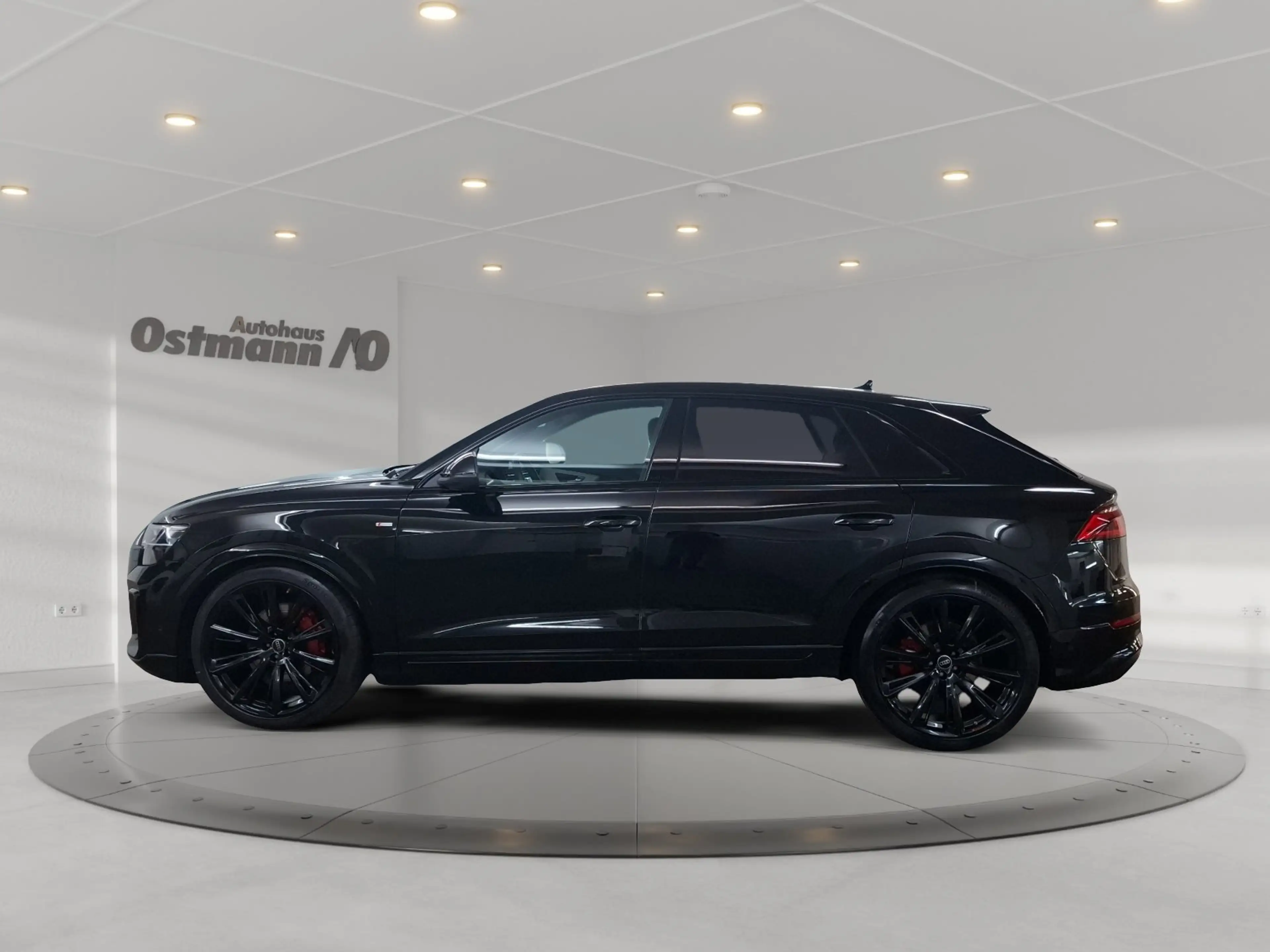 Audi Q8 50 TDI quattro S-Line 360 B&O Pano STH HUD — photo 3