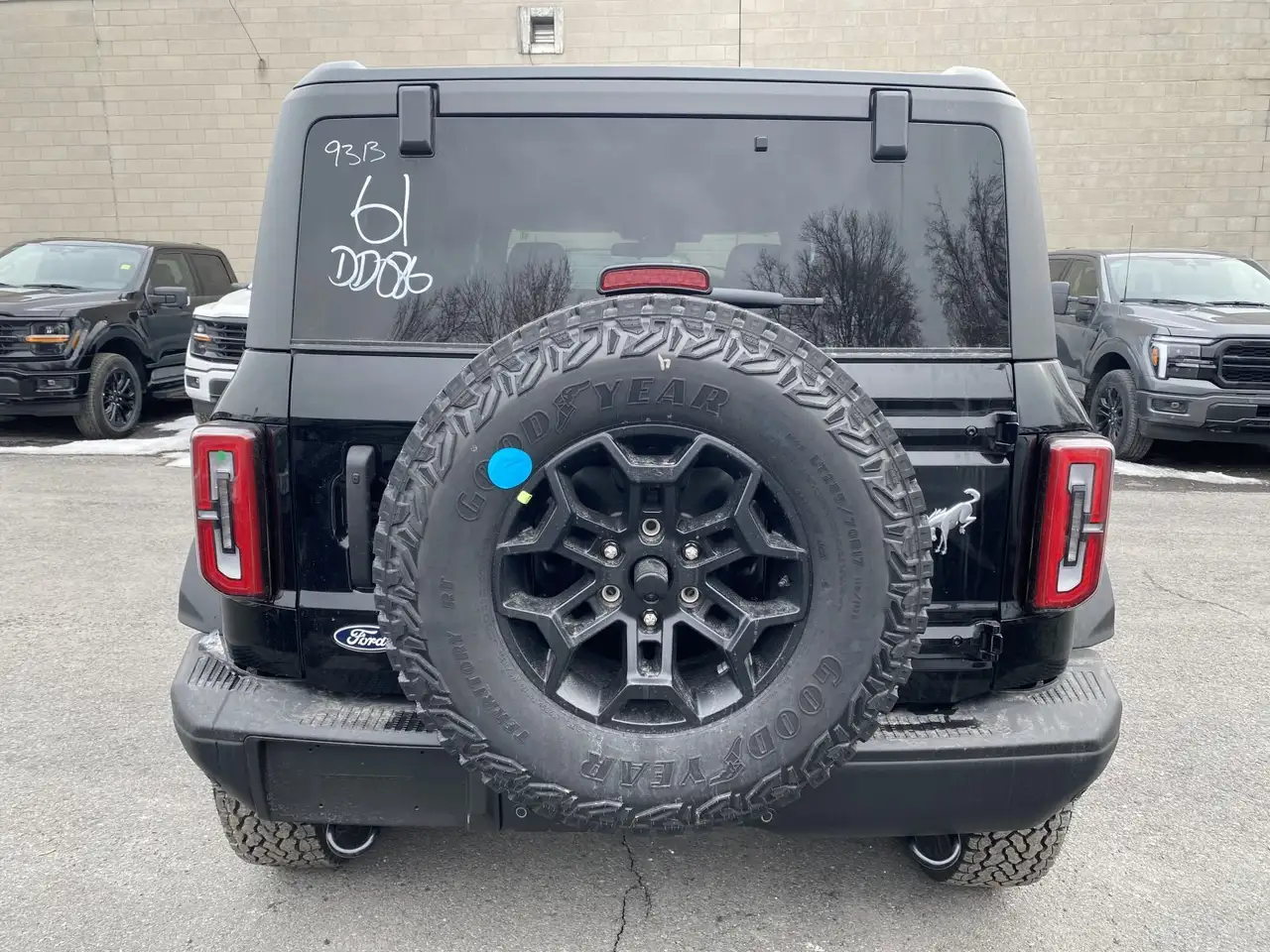 Ford Bronco снимка Ford Bronco