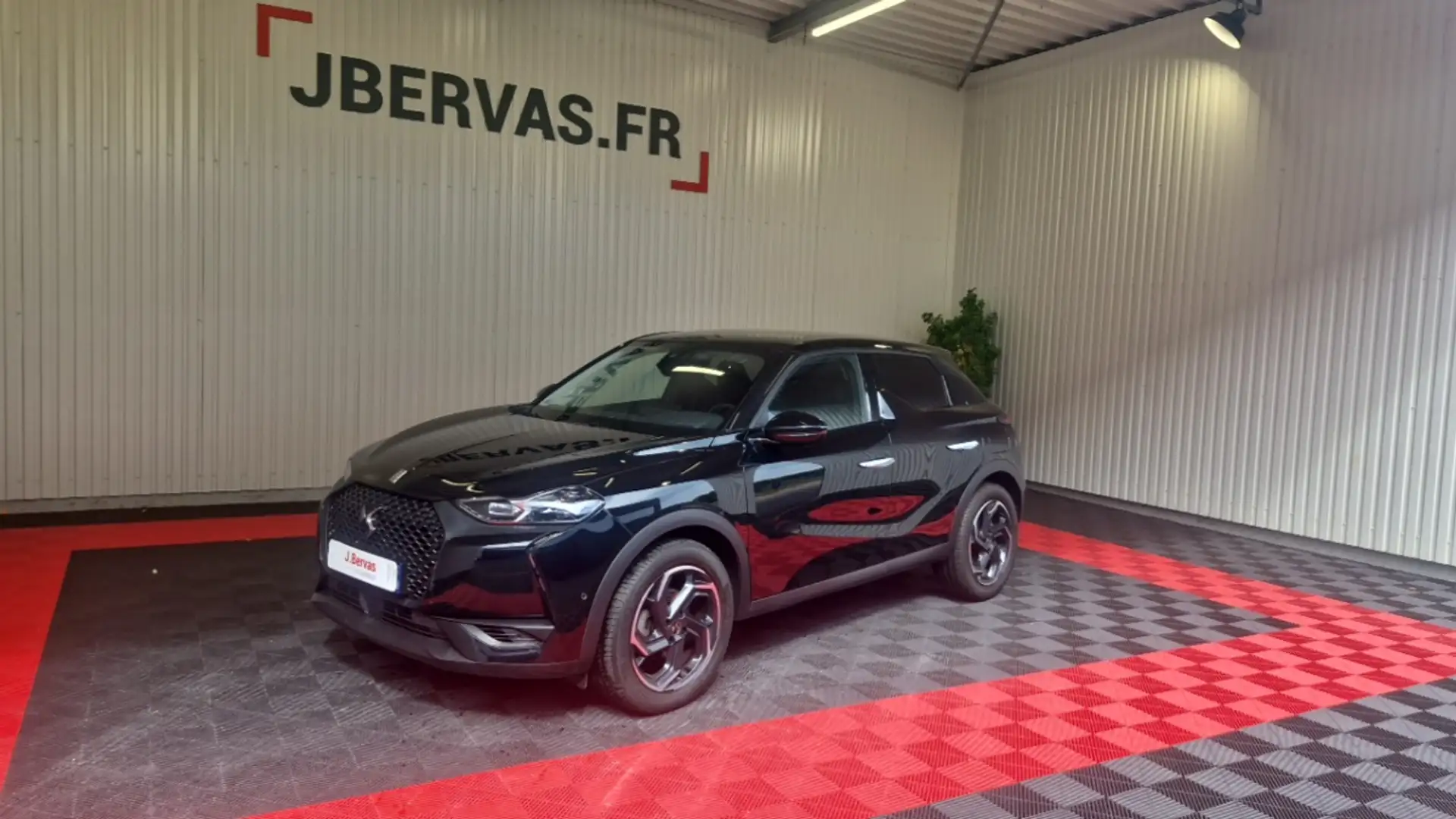 DS Automobiles DS 3 Crossback PURETECH 130 EAT8 GRAND CHIC Noir - 1