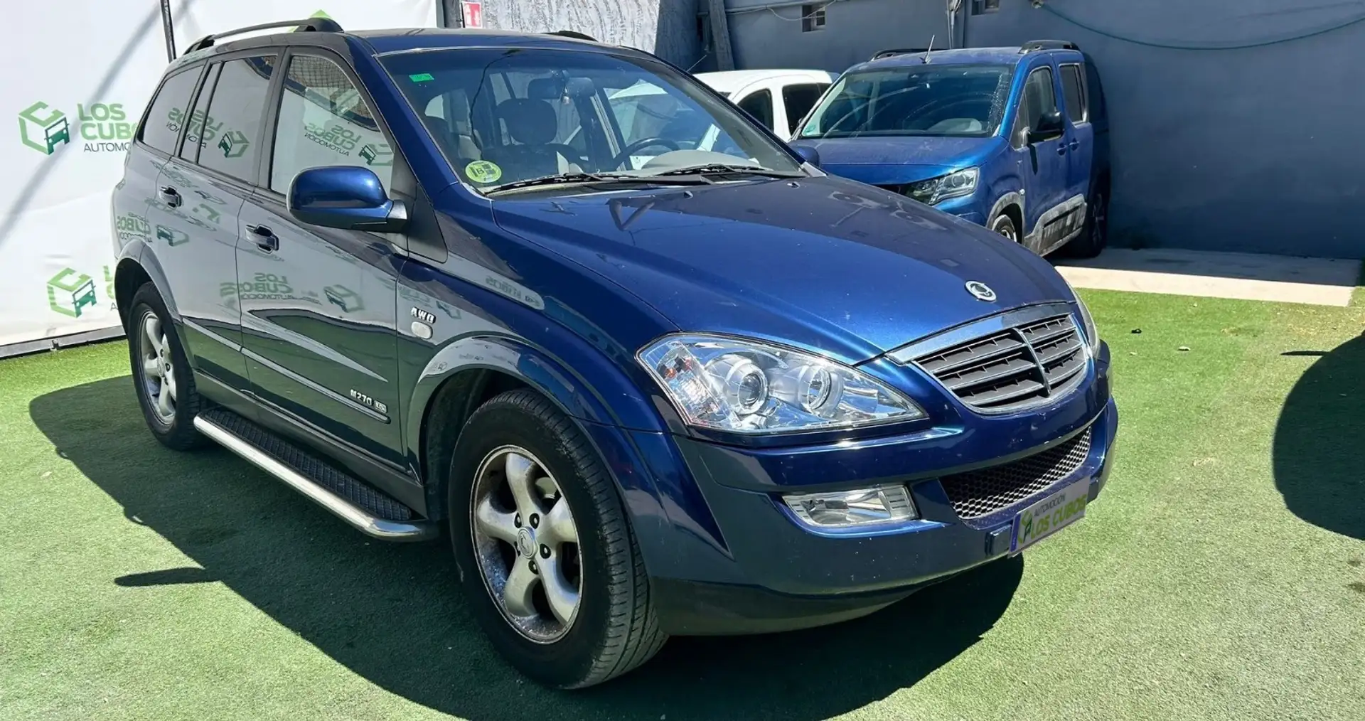 SsangYong Kyron 270Xdi Limited Aut. Albastru - 2