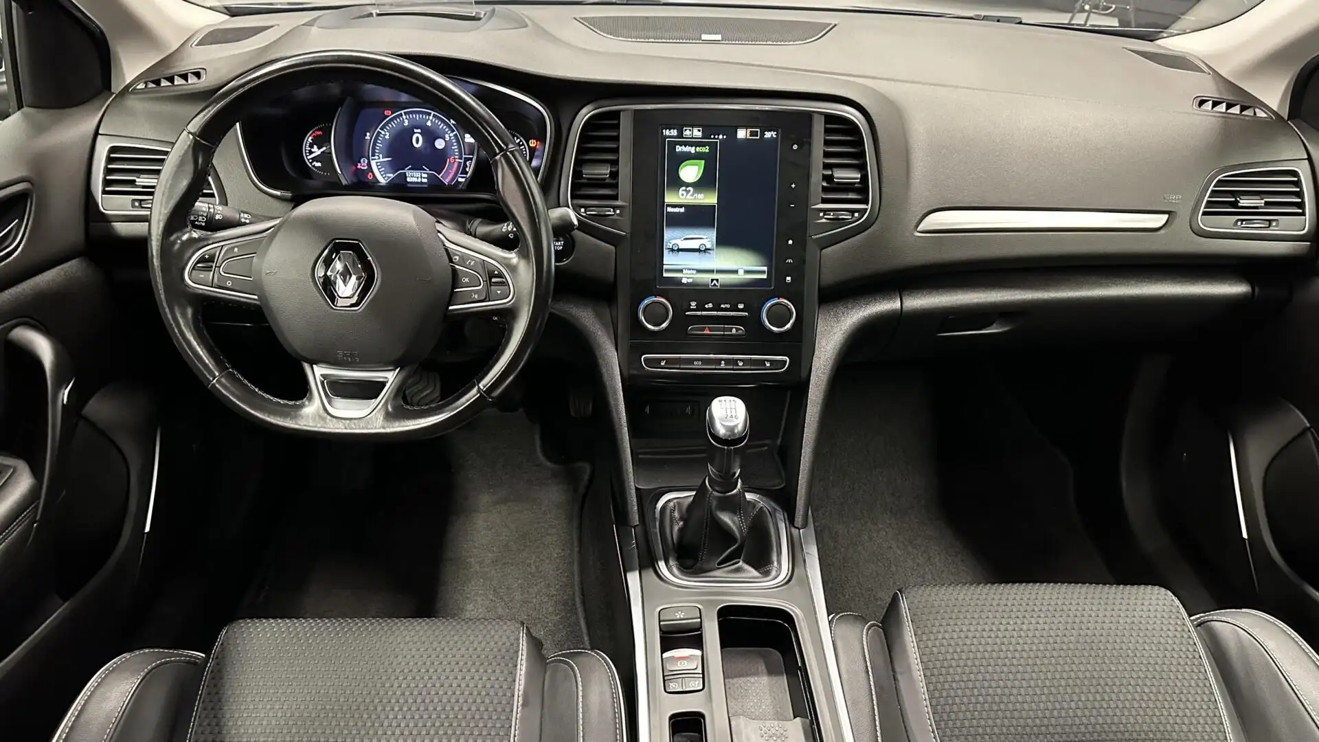 Renault Megane Estate 1.3 TCe Bose GROOT SCHERM OPEN DAK Grijs - 2