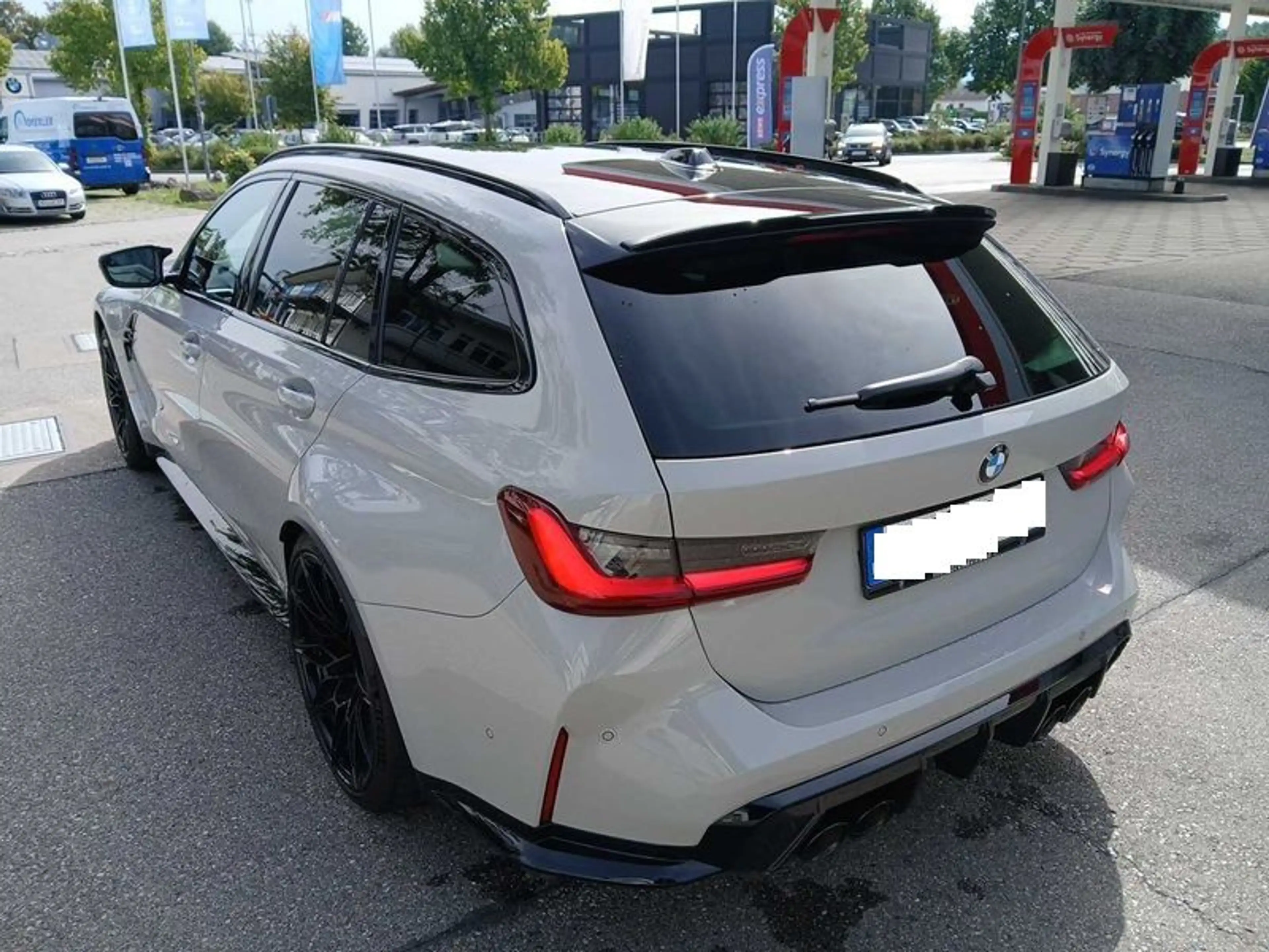 BMW M3 xDrive Competition M — photo 12