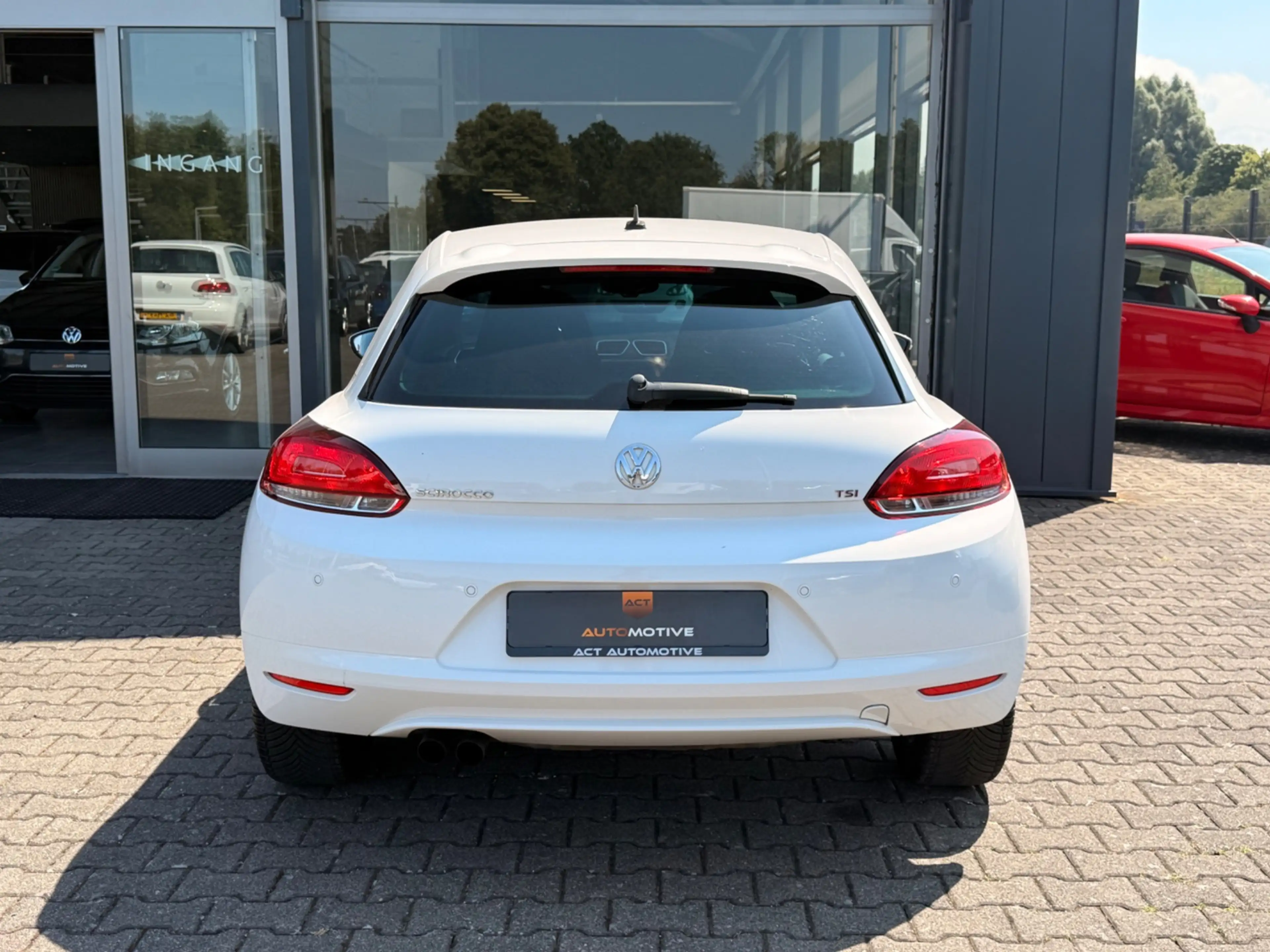 Volkswagen Scirocco 1.4 TSI Highline — photo 12