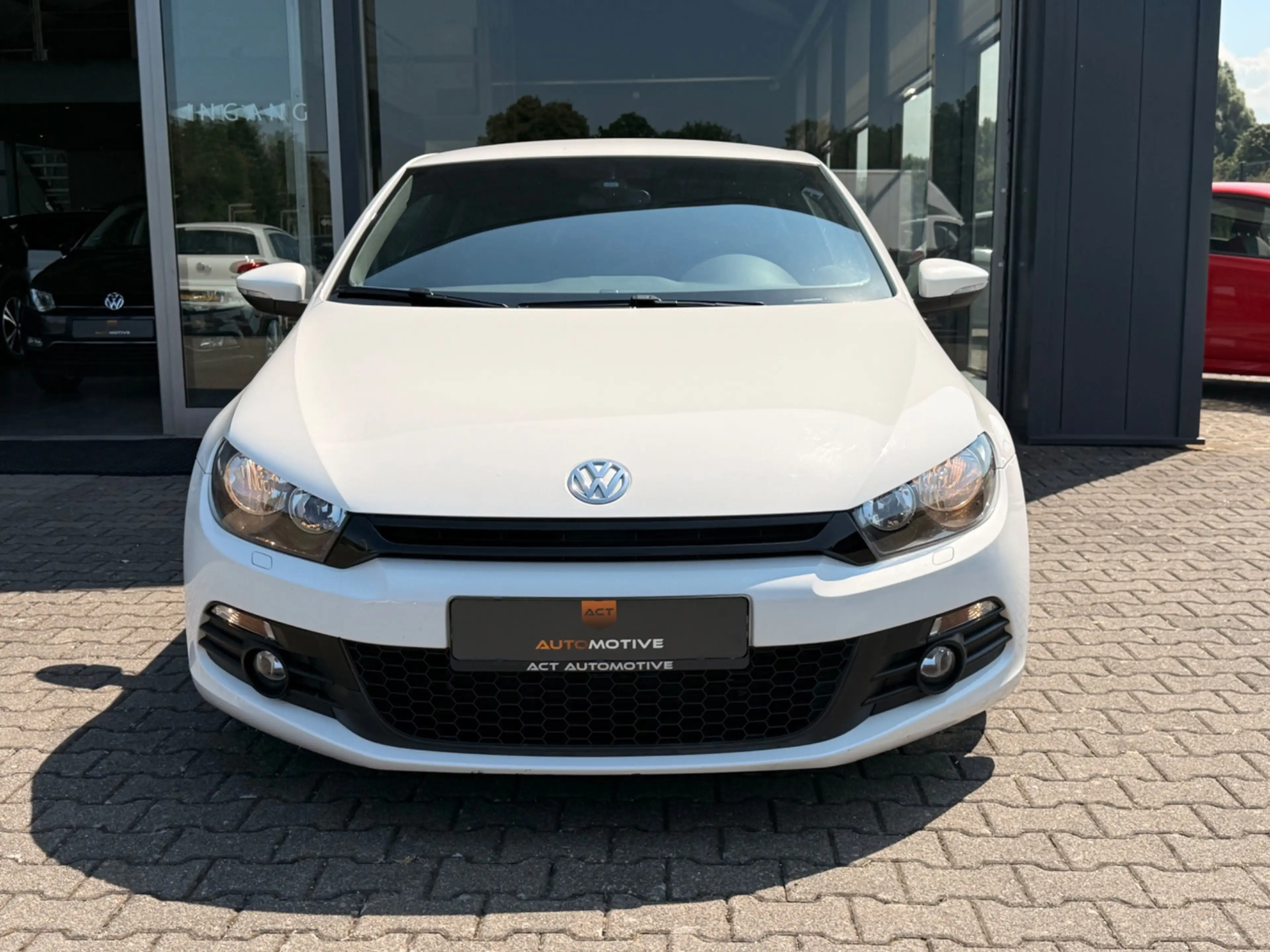 Volkswagen Scirocco 1.4 TSI Highline — photo 8