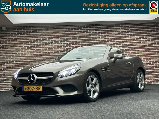 Mercedes-Benz SLC 200