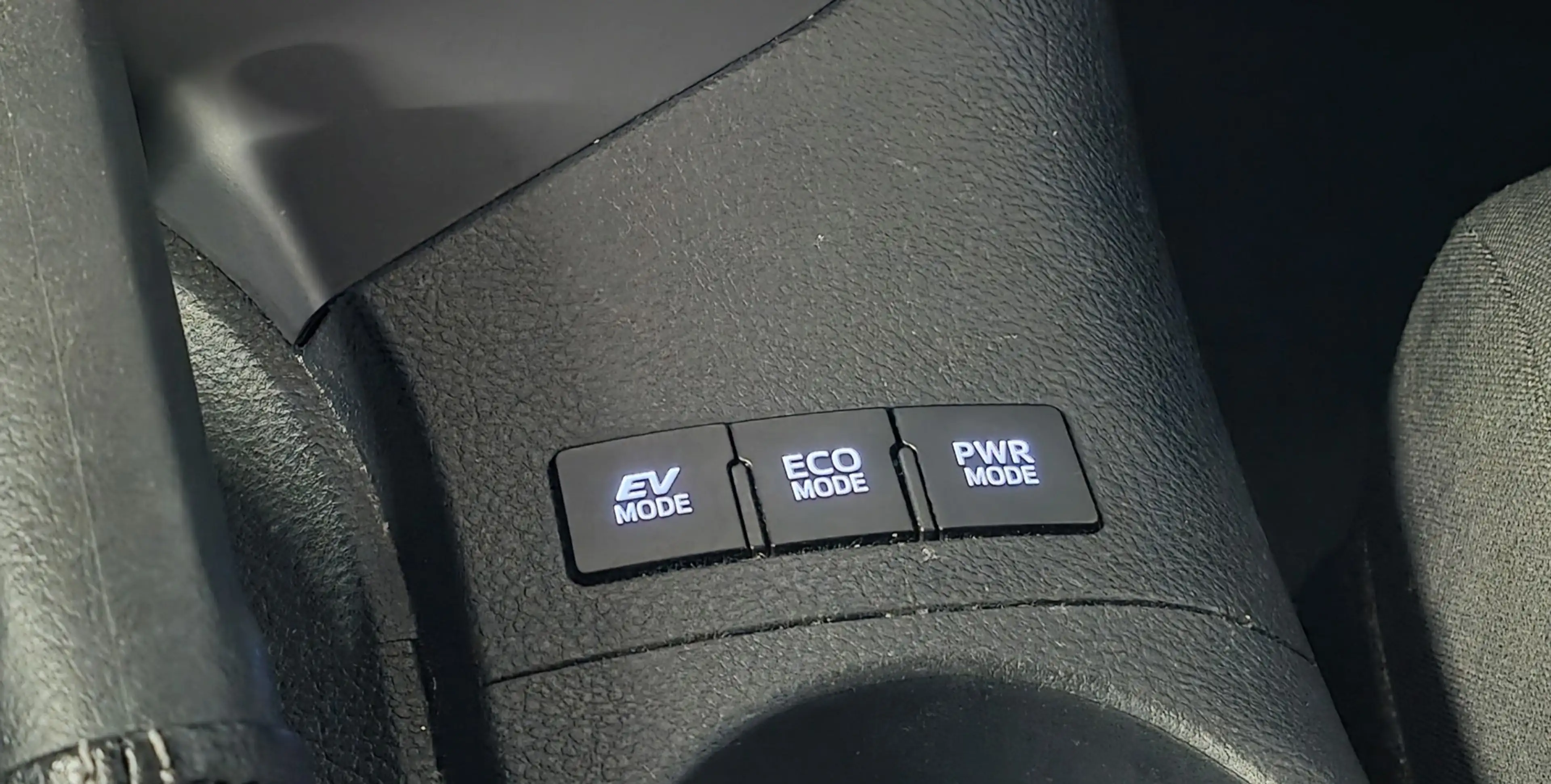 Toyota Auris Touring Sports 1.8 Hybrid Dynamic Dealer Onderhoud — photo 23