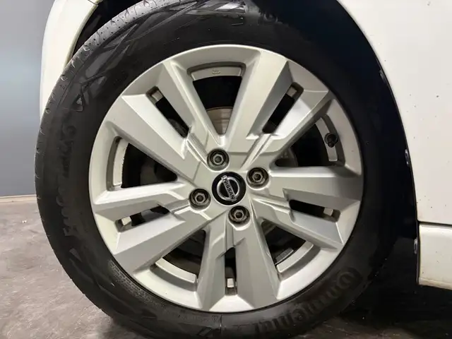 Nissan Micra view 6