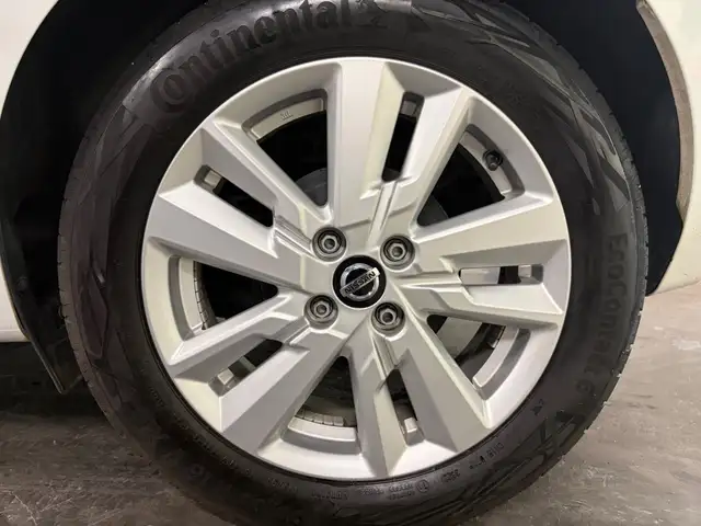 Nissan Micra view 10