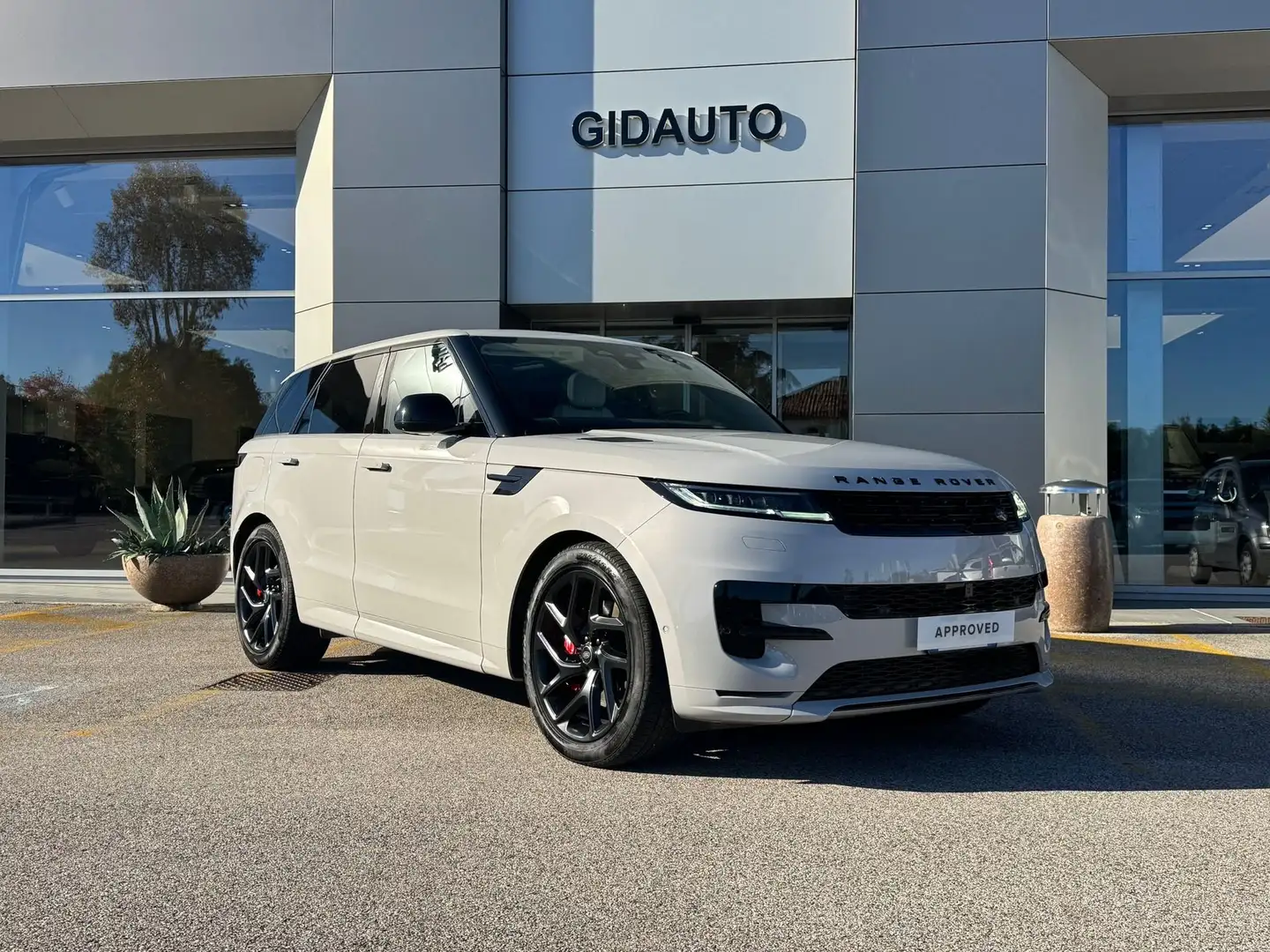 Land Rover Range Rover Sport Range Rover Sport 3.0D l6 300 CV Dynamic HSE Grigio - 2