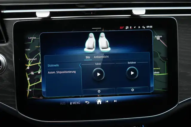 Mercedes-Benz E-Class view 27