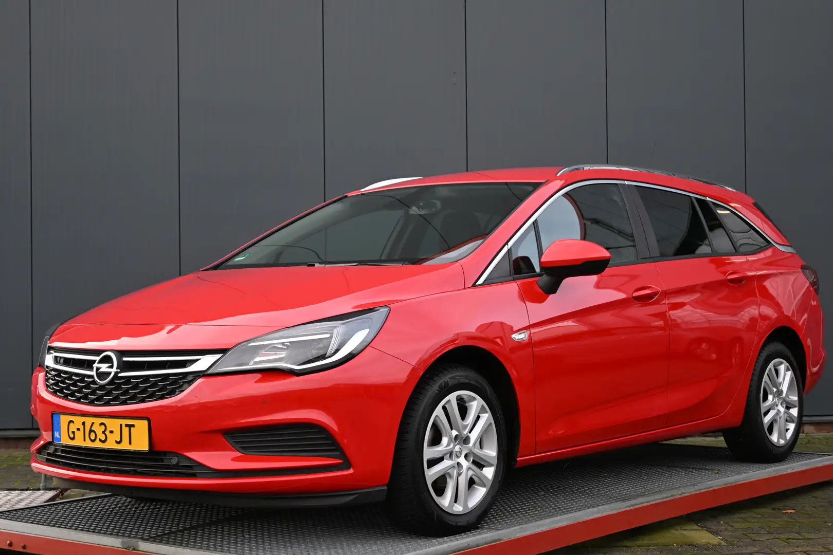 Opel Astra Sports Tourer 1.4 Turbo Business Rosso - 1
