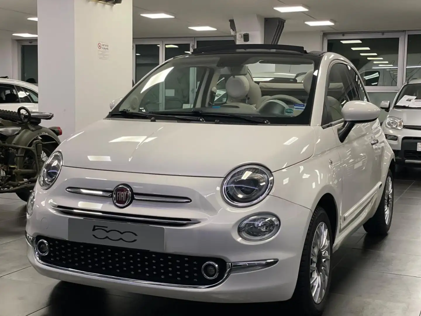 Fiat 500C 1.2 Lounge Bianco - 1