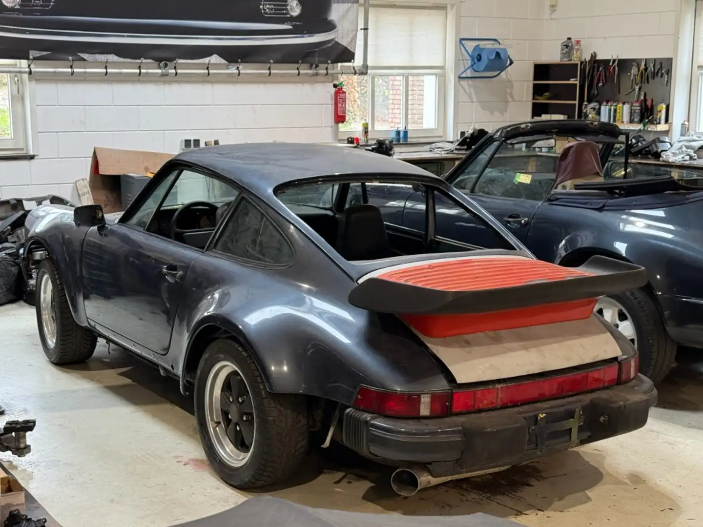 Porsche 930 Turbo 1987 Project Matching Burdeos - 2