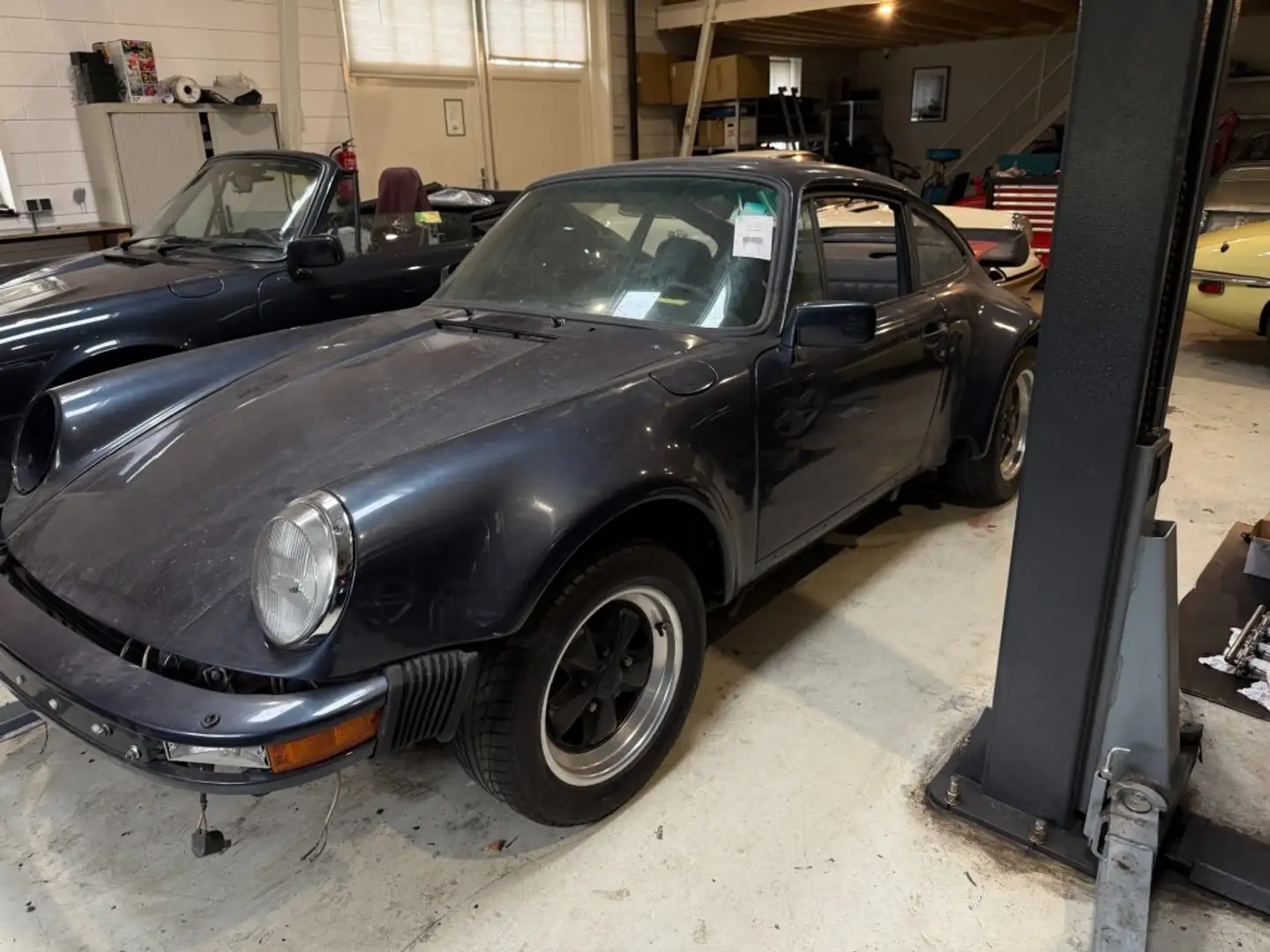 Porsche 930 Turbo 1987 Project Matching Burdeos - 1
