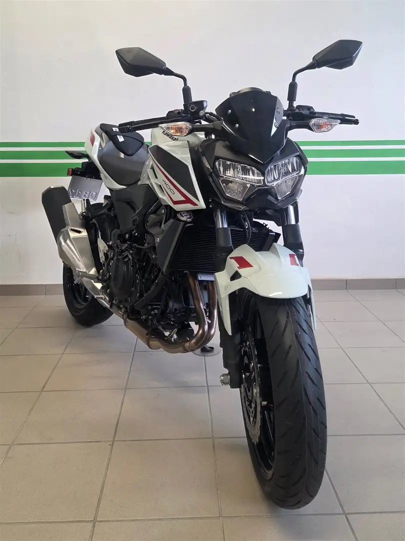 Kawasaki Z 400 vom Kawasaki-Vertragspartner Augsburg Alb - 2