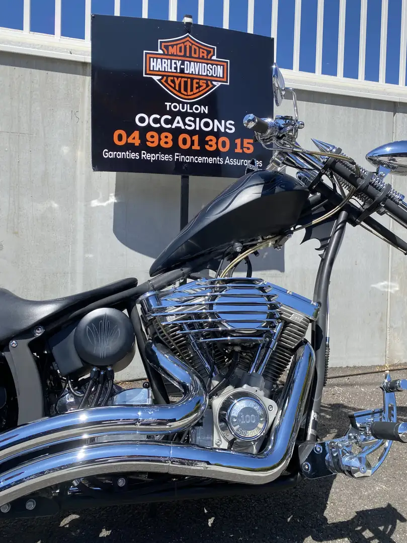 Harley-Davidson Noir - 1