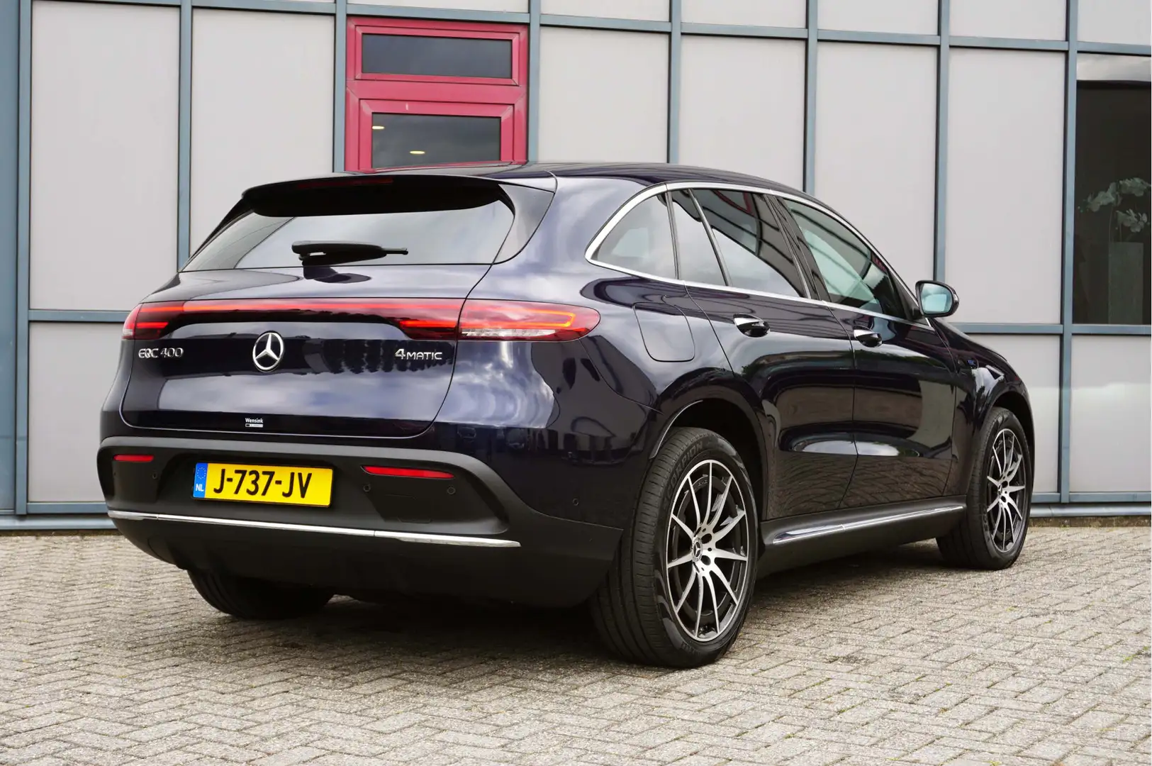 Mercedes-Benz EQC 400 4-MATIC BNS Solution AMG ACC 80kWh SOH 96% Blau - 2