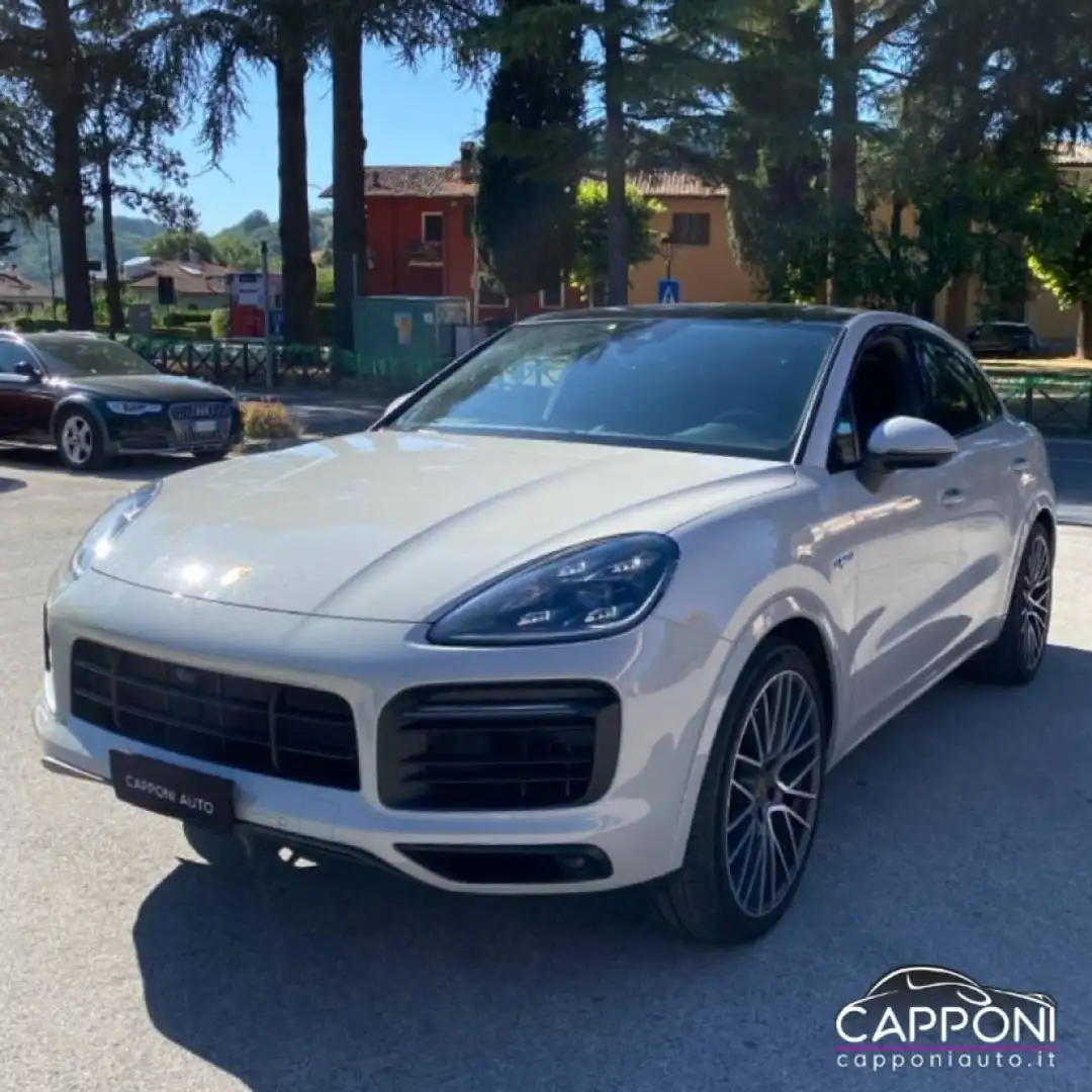 Porsche Cayenne Coupé 3.0 E-Hybrid Grigio - 1