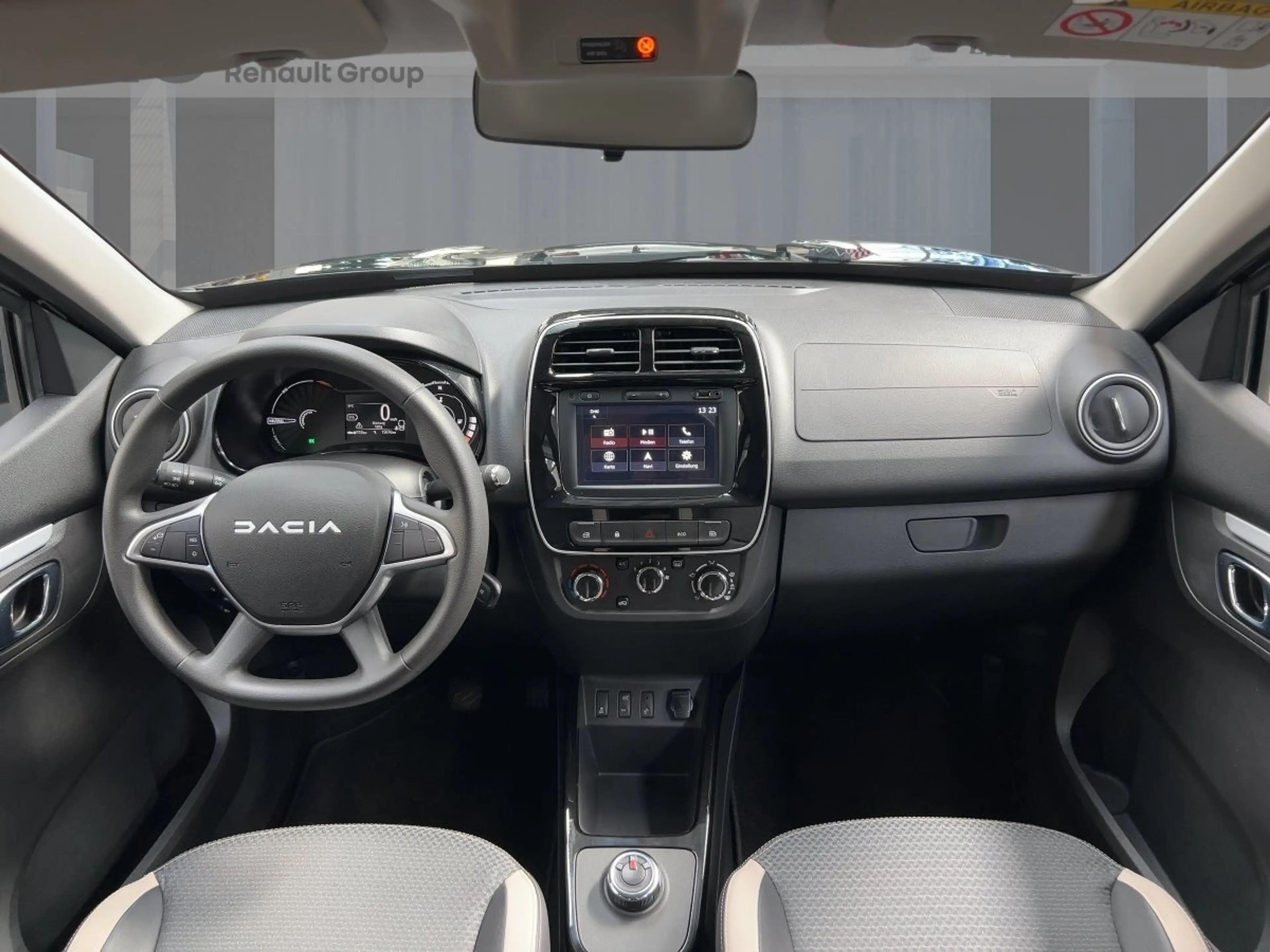 Dacia Spring Essential 27kw/h CCS/Rückfahrkamera — photo 10