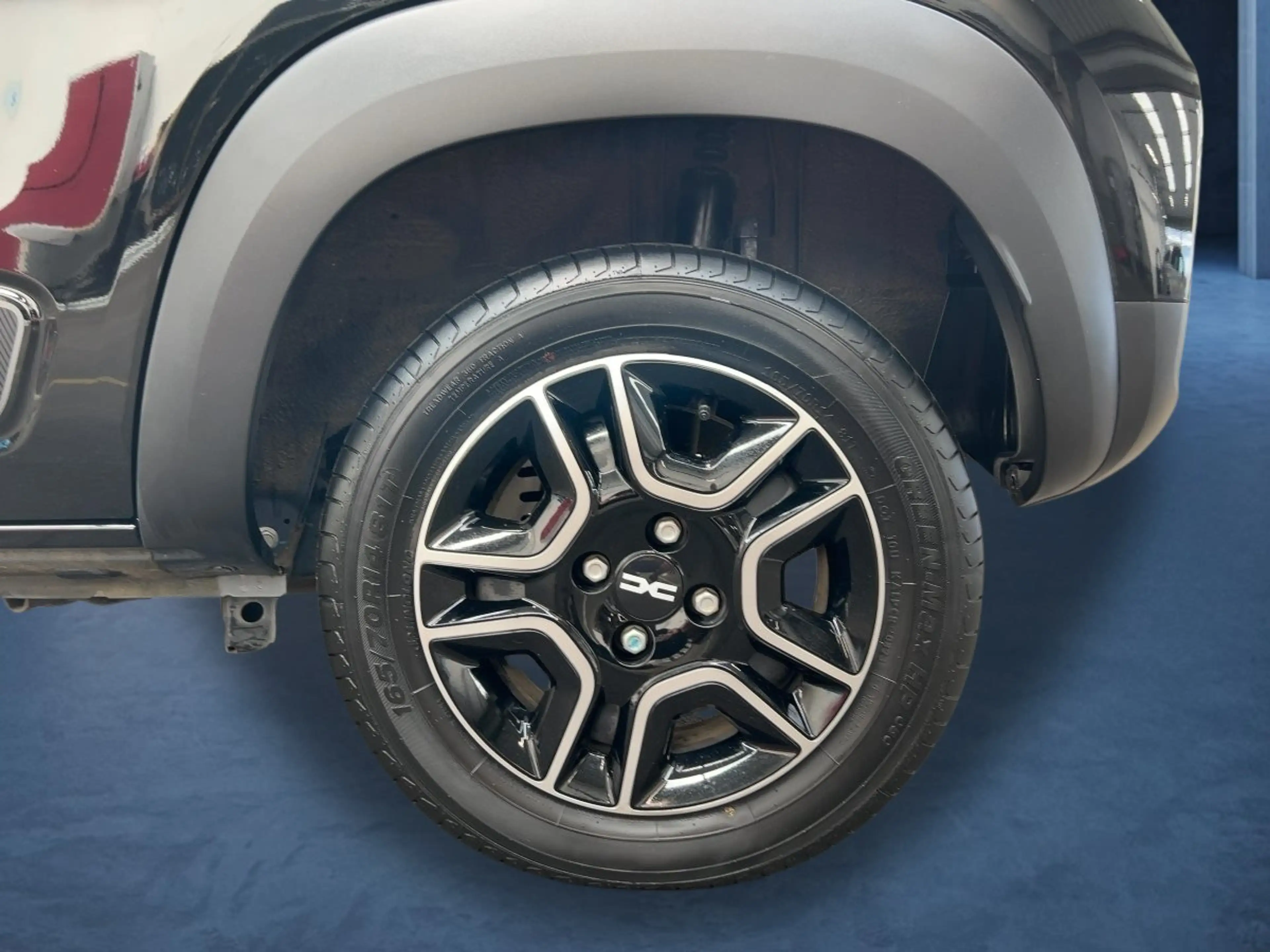 Dacia Spring Essential 27kw/h CCS/Rückfahrkamera — photo 17