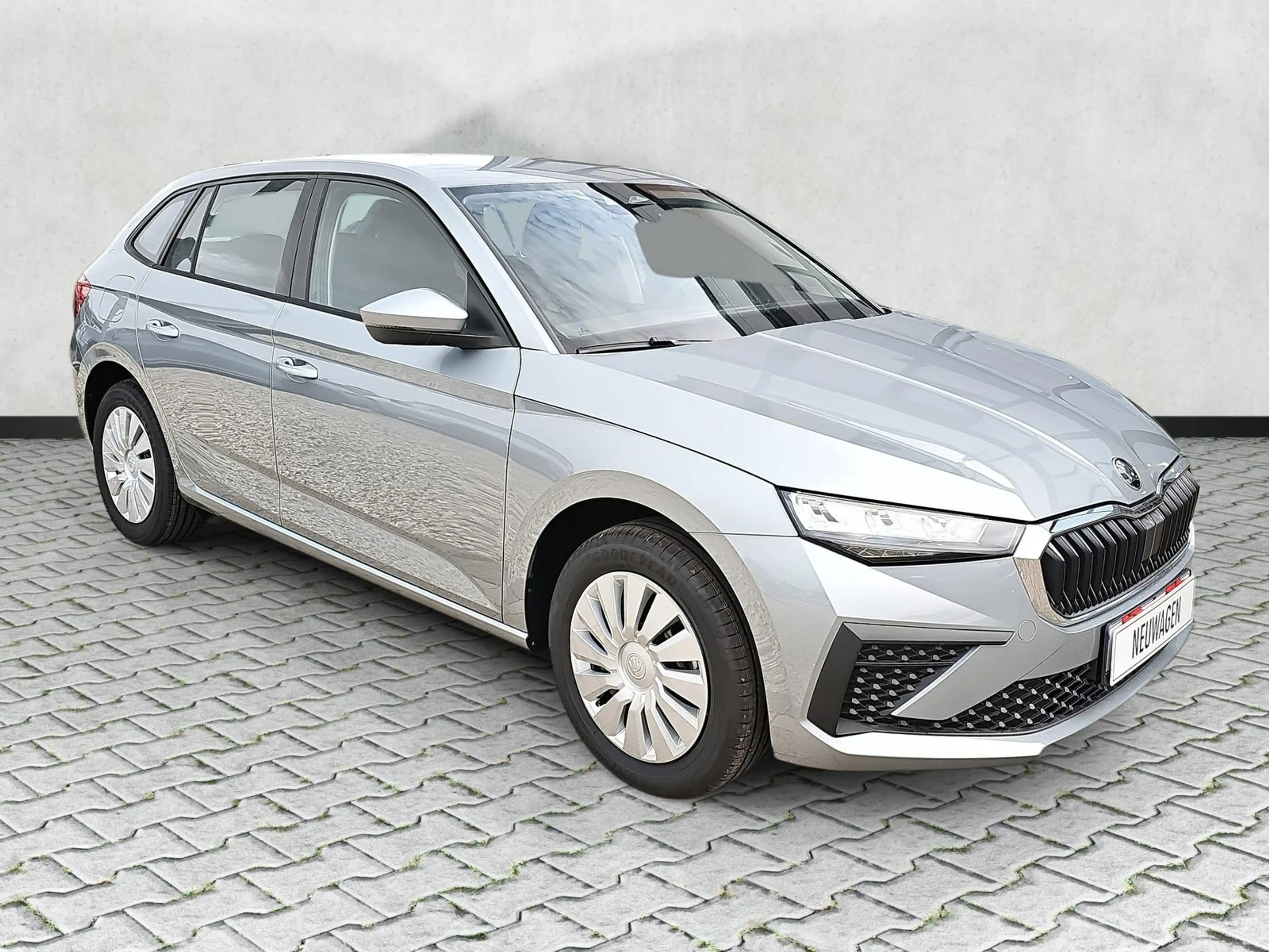 Skoda Scala 1.0 TSI Essence / Sitzheizung / PDC hinten — photo 2