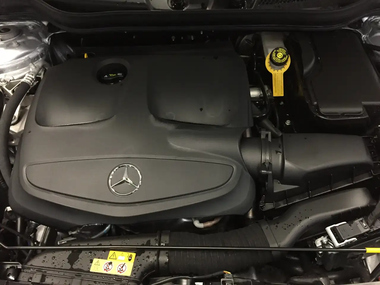 Mercedes-Benz GLA fotografie Mercedes-Benz GLA