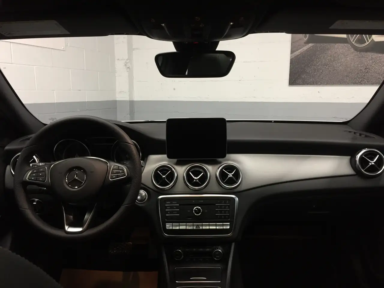 Mercedes-Benz GLA fotografie Mercedes-Benz GLA