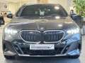 BMW 550 e xDrive Tour M Sport Pro PANO AHK 360° B&W Grau - thumbnail 5