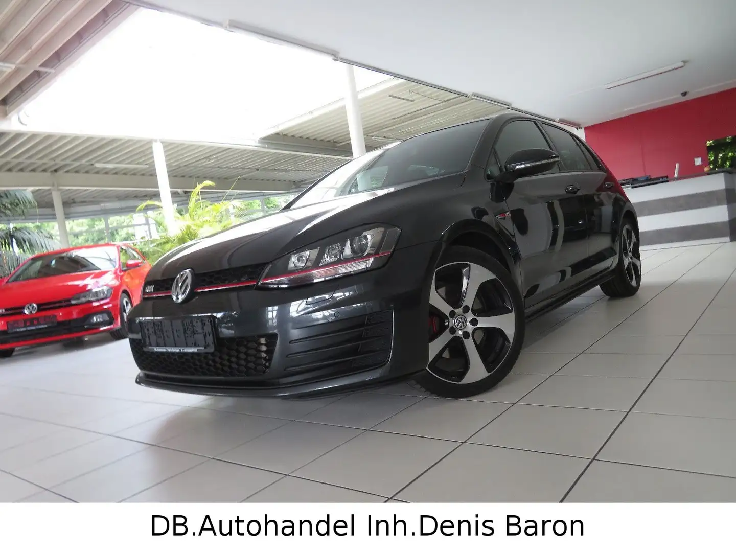 Volkswagen Golf VII Lim. GTI DSG Bi-Xenon PDC SHZ Grau - 1
