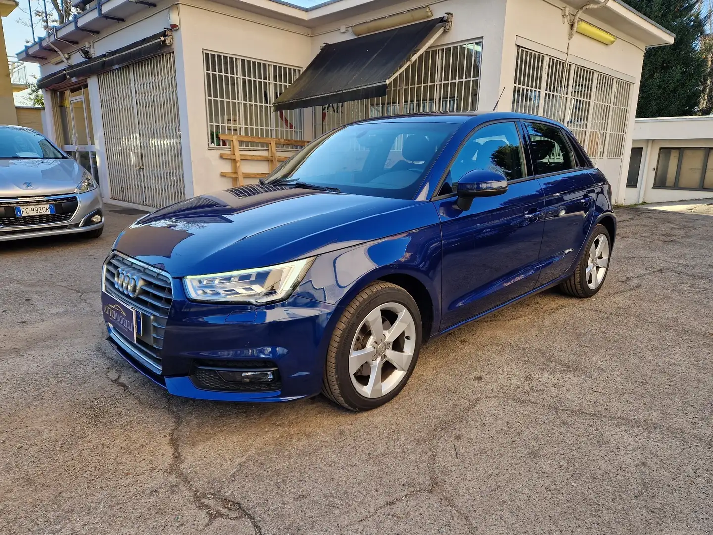 Audi A1 Sportback 1.6 tdi Sport Blu/Azzurro - 1