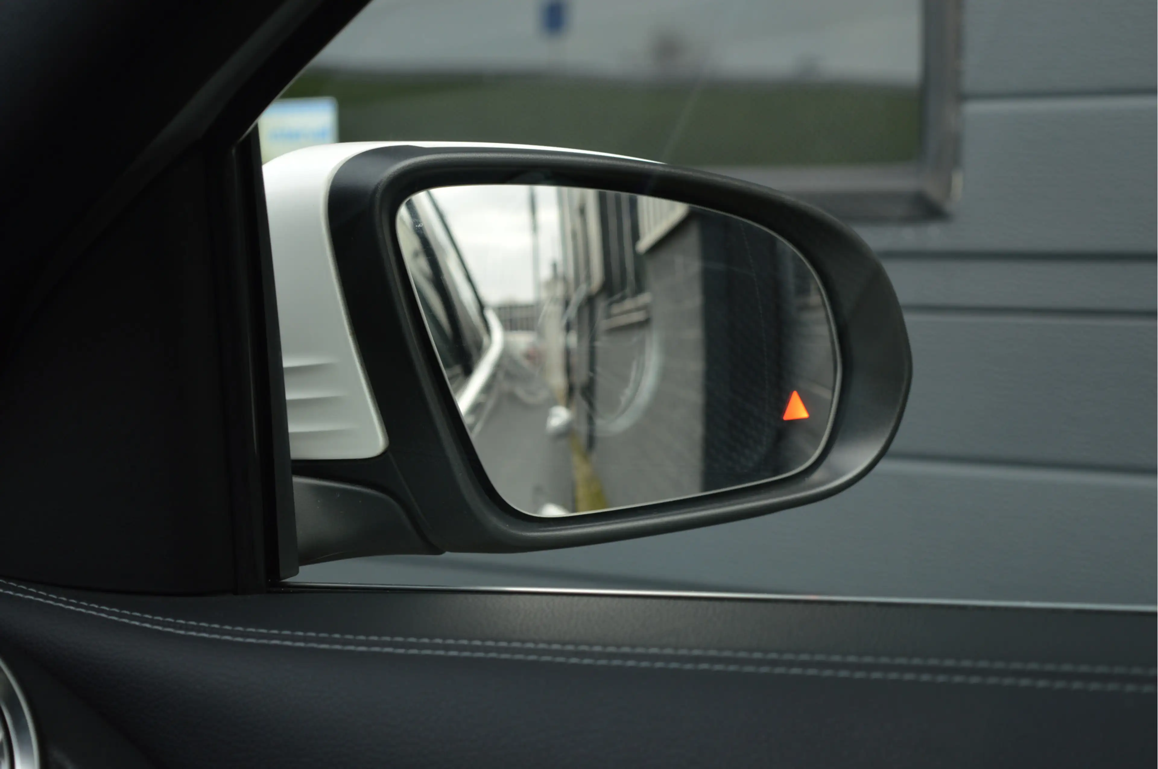 Mercedes-Benz GLA 200 Business Solution Luxury | CAMERA | TREKHAAK | SFE — photo 19