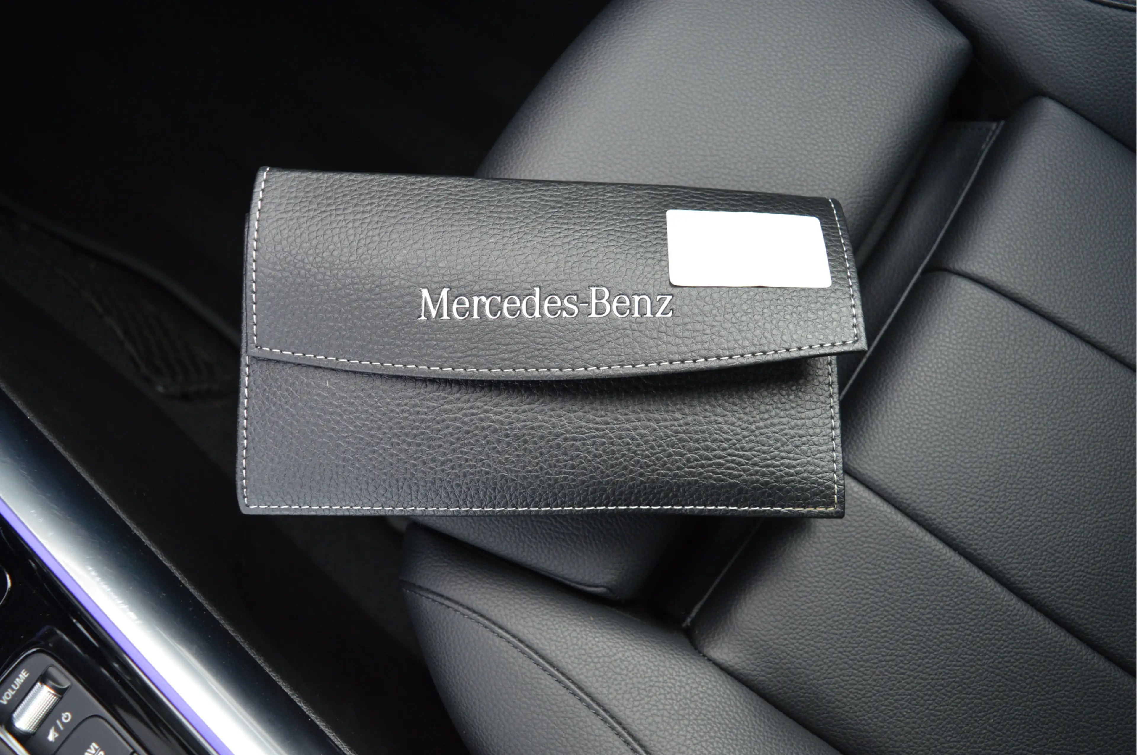 Mercedes-Benz GLA 200 Business Solution Luxury | CAMERA | TREKHAAK | SFE — photo 25
