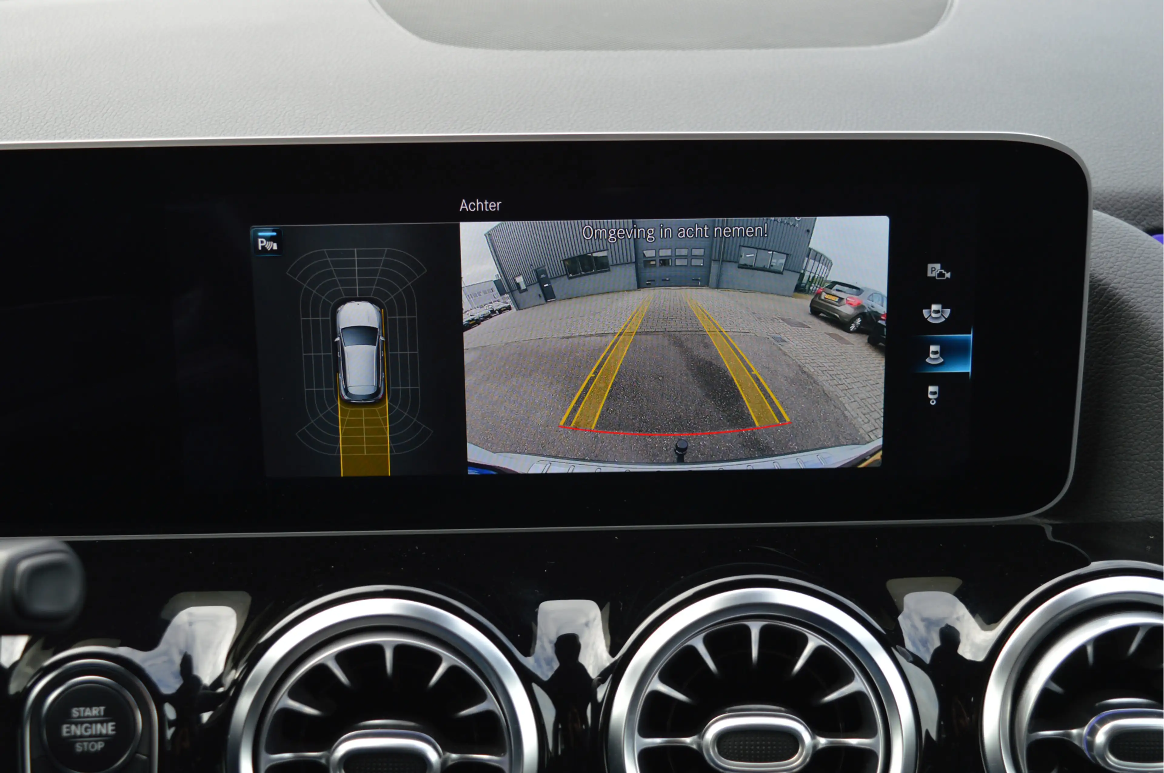 Mercedes-Benz GLA 200 Business Solution Luxury | CAMERA | TREKHAAK | SFE — photo 14