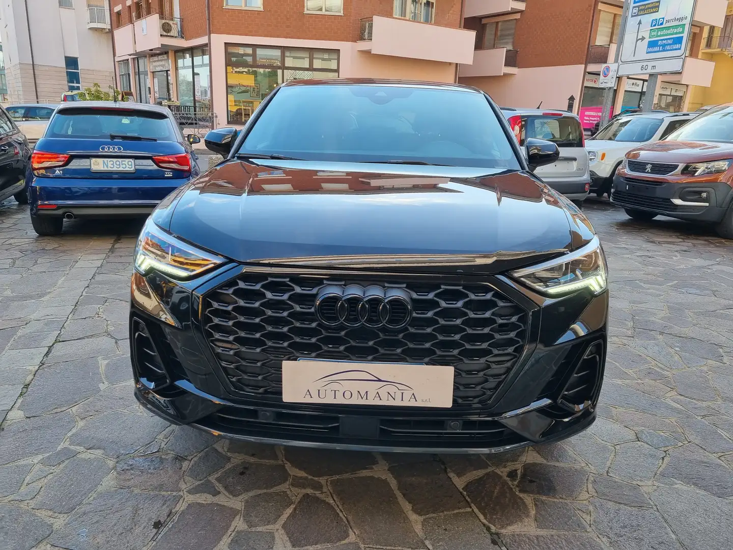 Audi Q3 Sportback 35 2.0 tdi S line edition s-tr Gara 5-27 Nero - 2