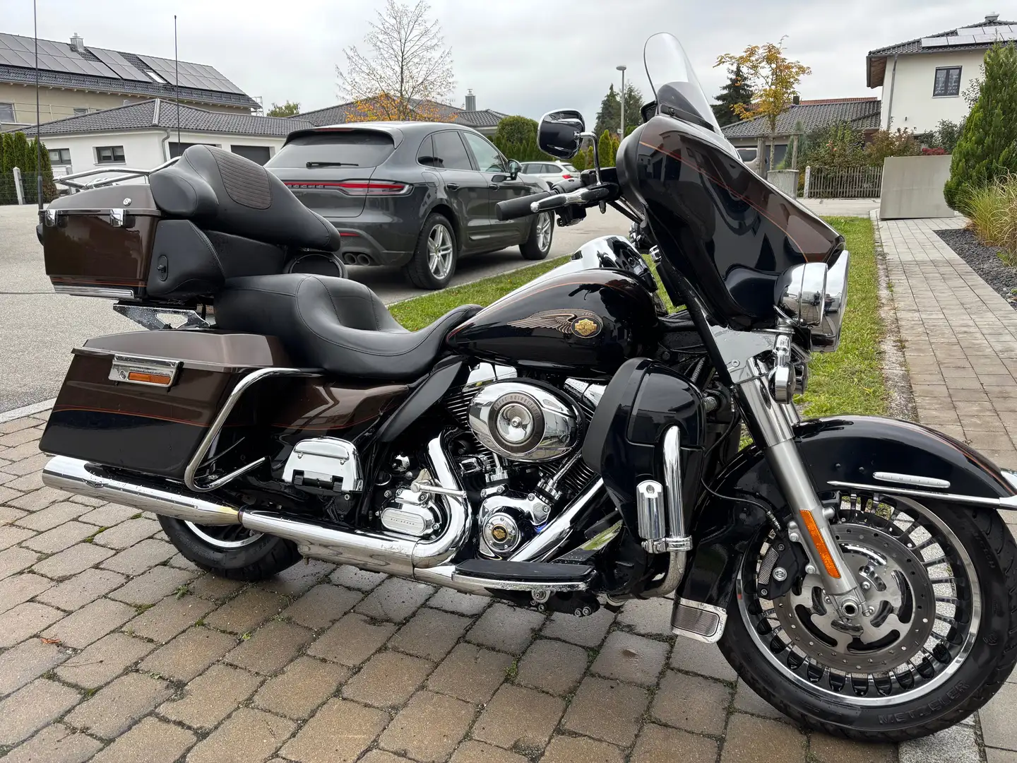 Harley-Davidson Electra Glide Ultra limited anniversar 110th Rückwärtsgang Maro - 1