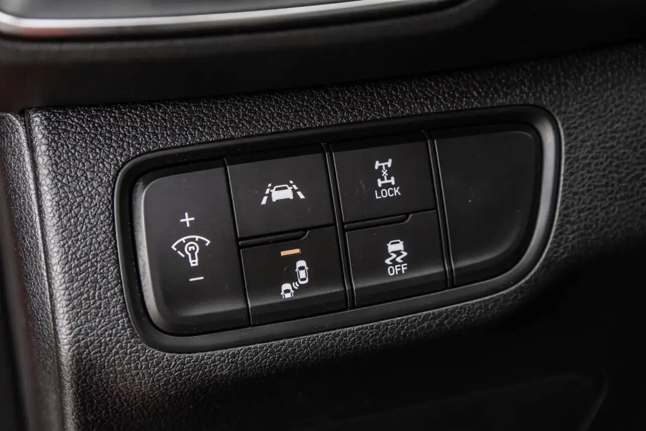 Hyundai SANTA FE снимка Hyundai SANTA FE