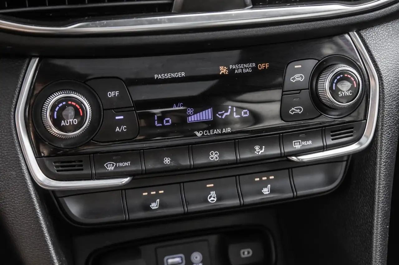Hyundai SANTA FE снимка Hyundai SANTA FE