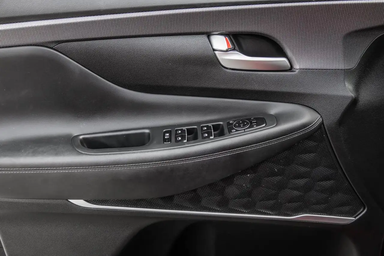 Hyundai SANTA FE снимка Hyundai SANTA FE