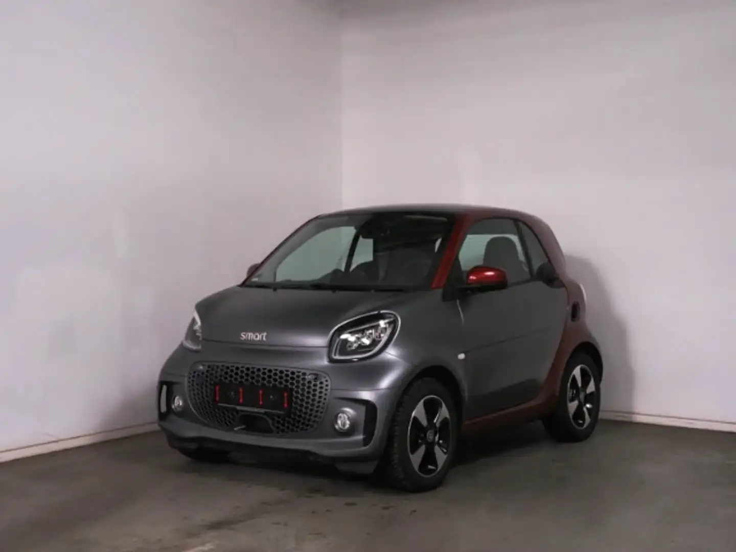 smart forTwo EQ Passion Exclusive 22kW Kamera LED Šedá - 2