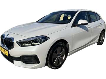 118i A 136cv 2xPDC Apple Carplay LED Camera
